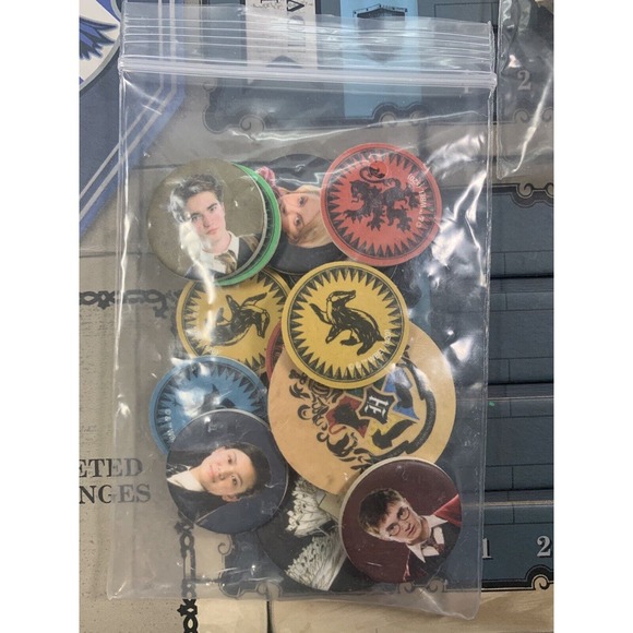 Harry Potter: House Cup Competition Board Game USA-OPOLY - Picture 16 of 16